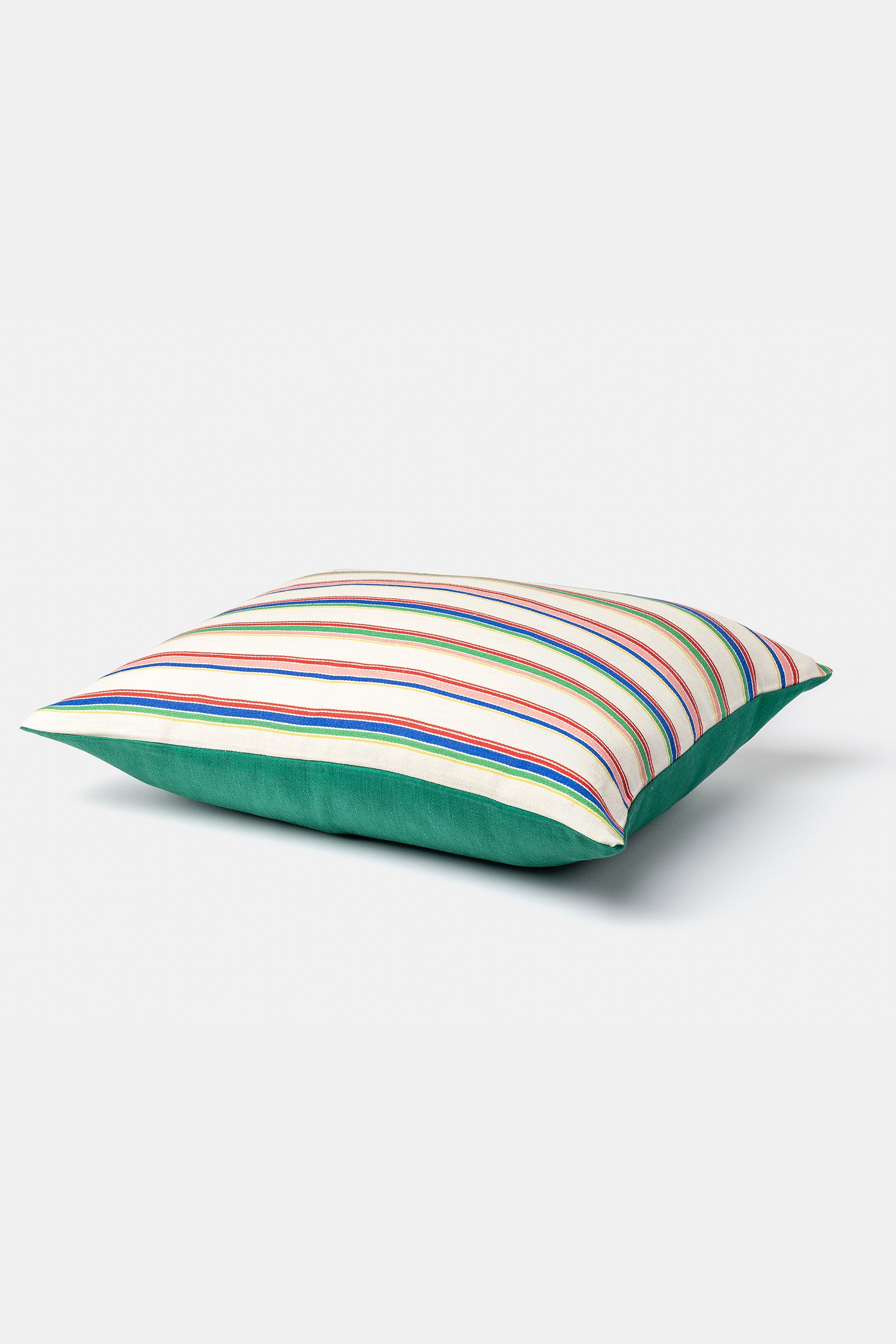 Chiarastella-Cattana-Riga-Gea-cushion-Viridiano