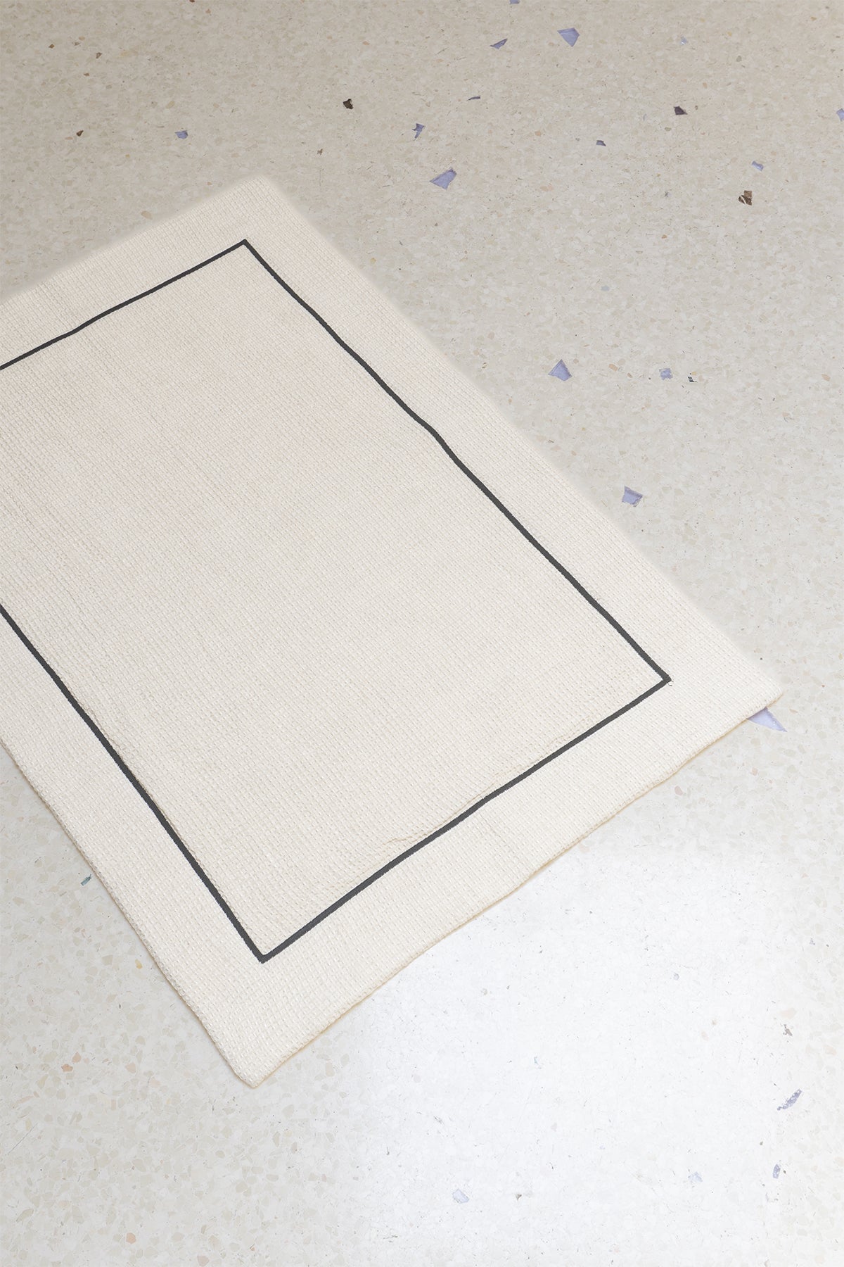 "Montecatini" bath mat in Bollito