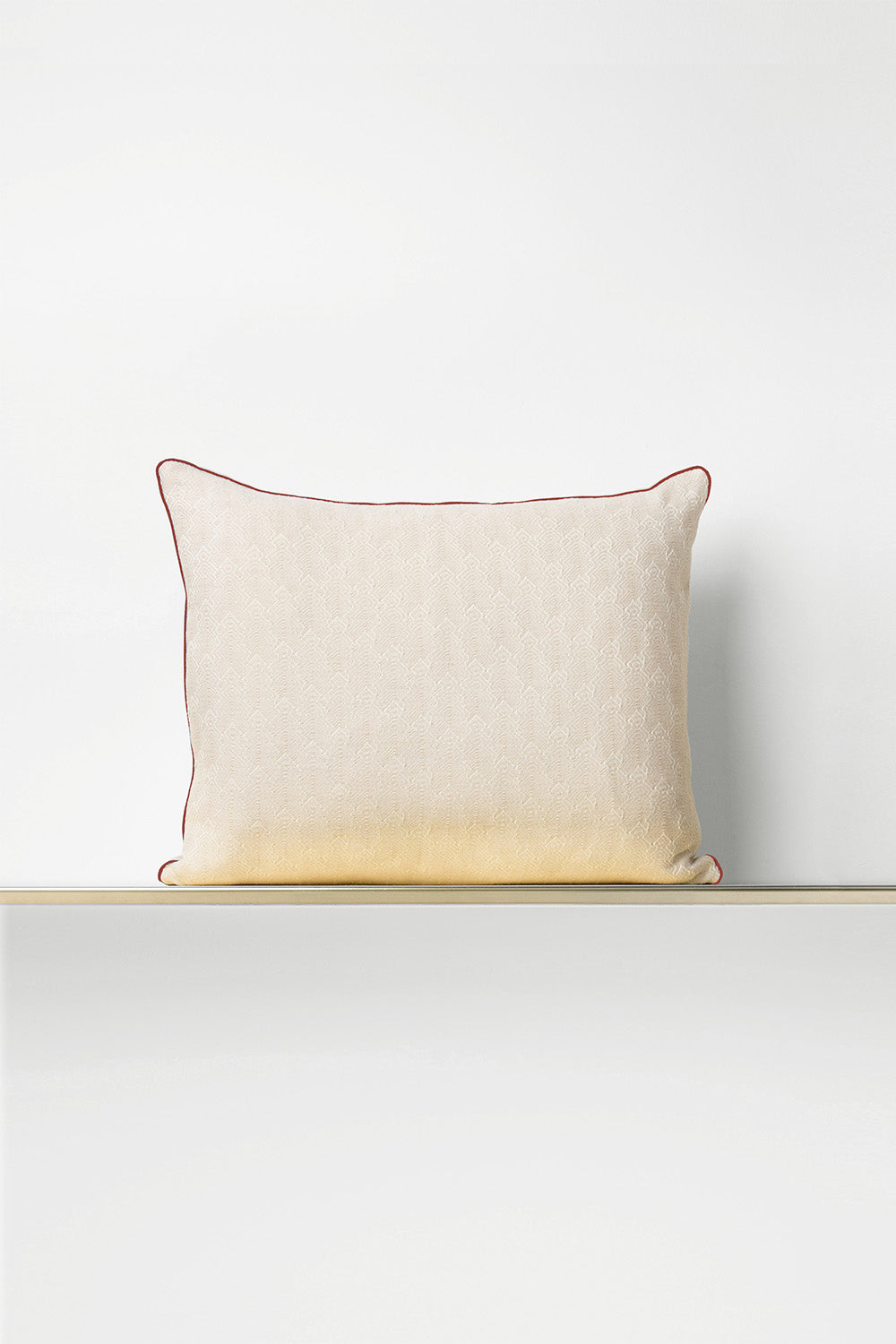 "F28" cushion in White / Beige piping