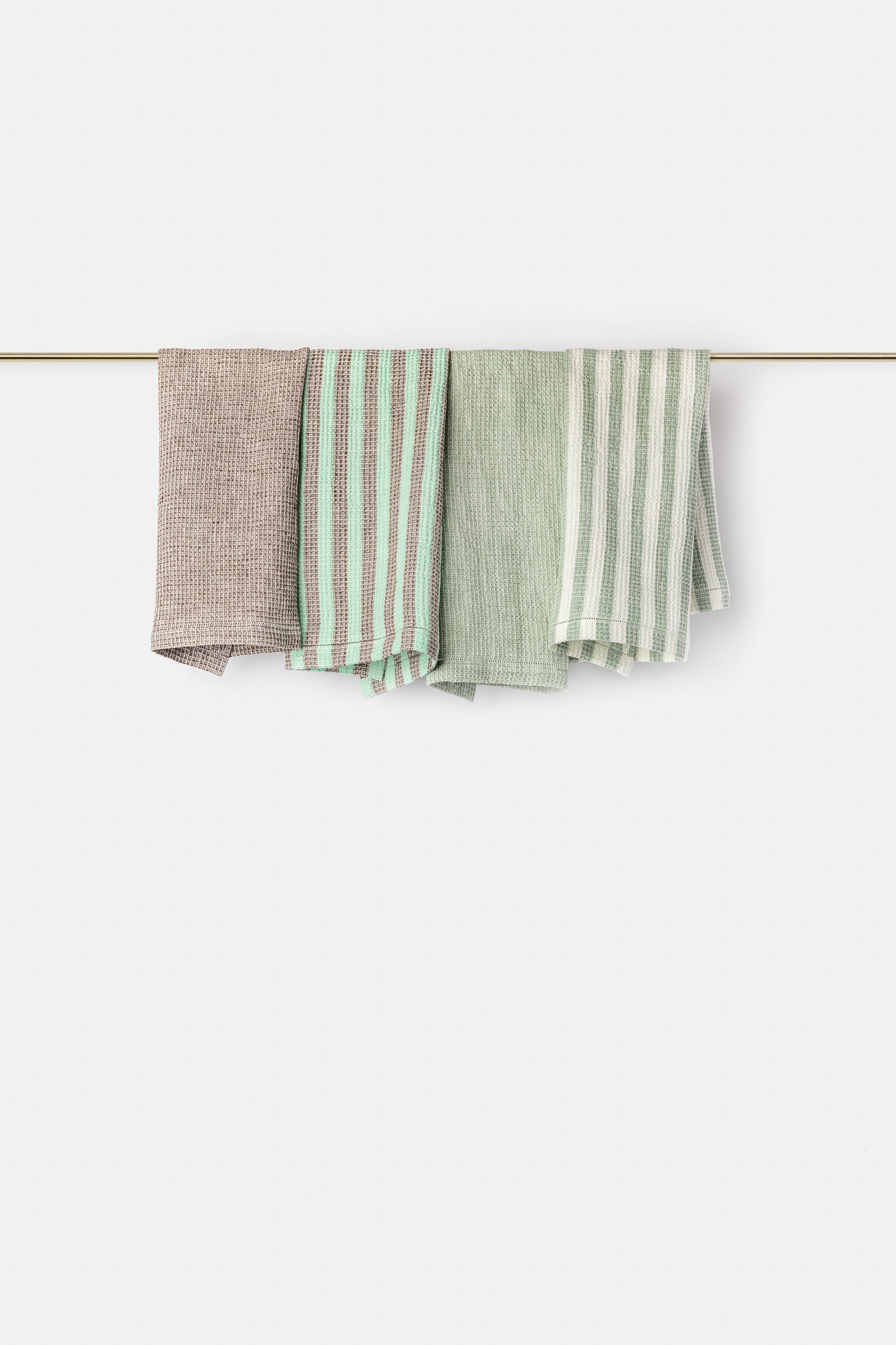"Montecatini rigato" towels in White / Parà Green