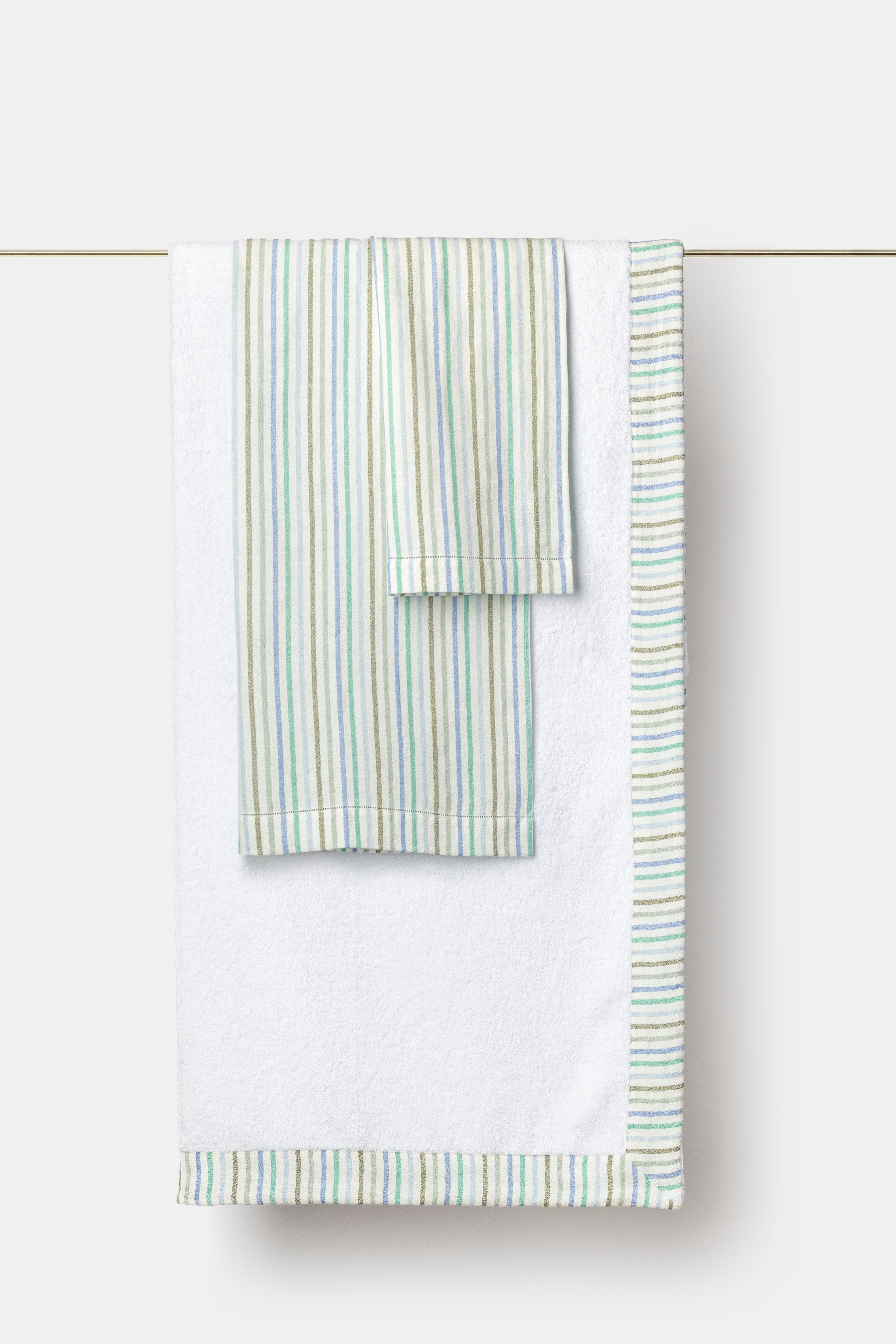 "Spugna Elettra" towel in White / Acqua